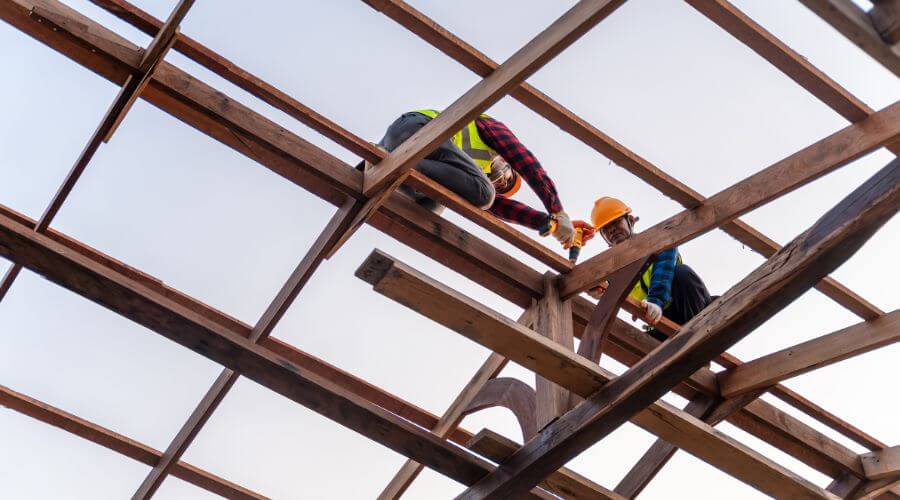 Professional gutter cleaning in Amery, WI